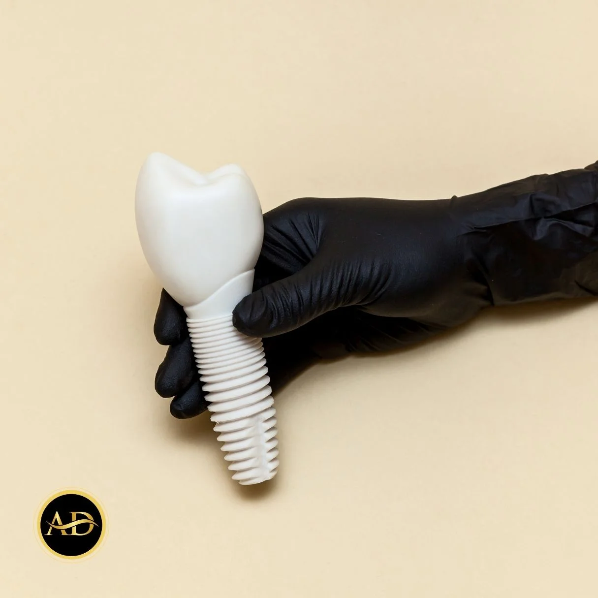 Traitement Implantaire En 1 Jour 16 implants dentaires en une journee en turquie